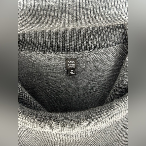 Women’s Saks Fifth Avenue Gray Long Sleeve Turtleneck Wool Sweater Dress Medium - Picture 3 of 4